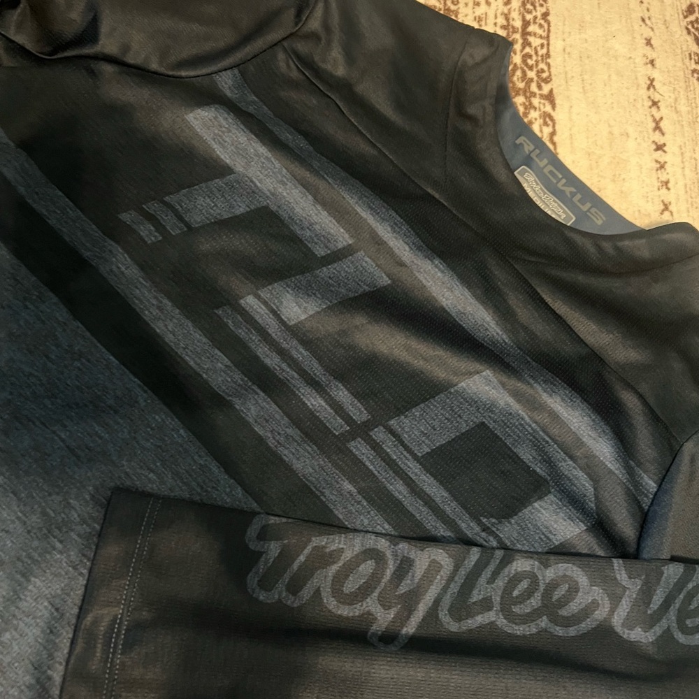 NWT Troy Lee Designs 3/4 sleeve ruckus riding jersey navy size medium - Picture 2 of 8